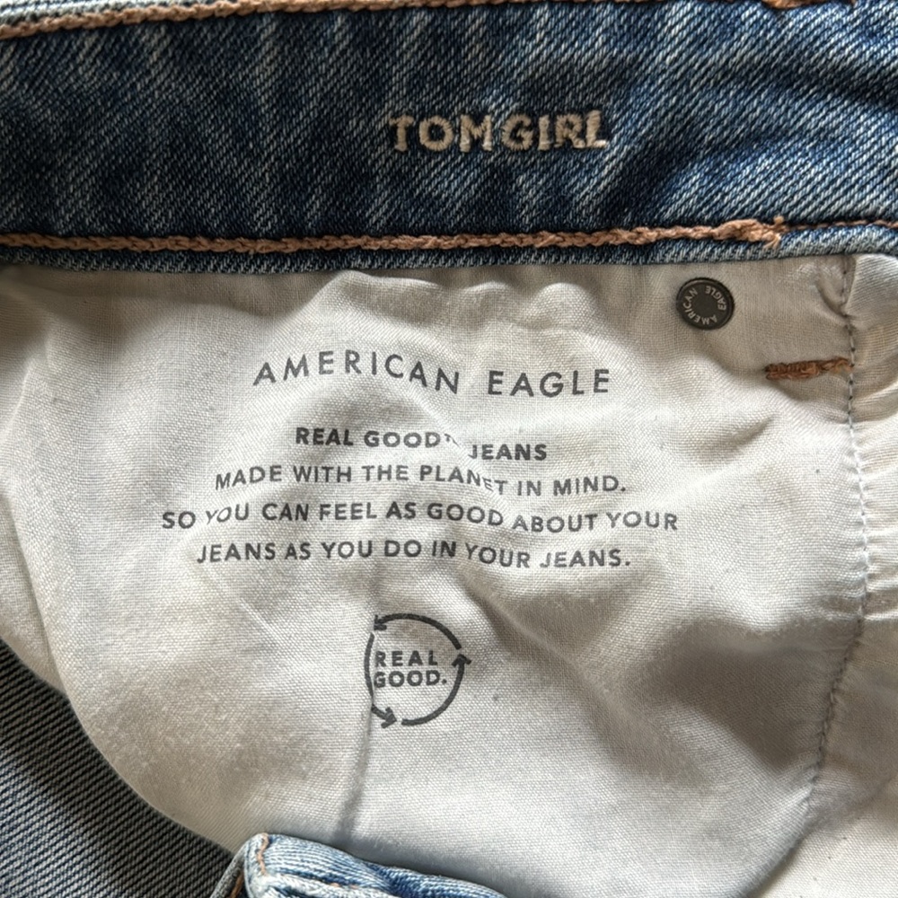 American Eagle Tomgirl Jeans, Sz 14, EUC - Picture 2 of 8